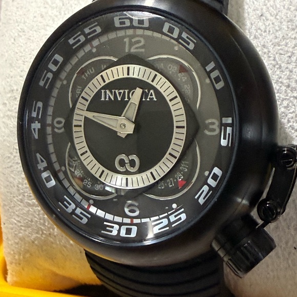 INVICTA Cordova Day/Date Special Edition Classic Sport Men’s Watch - Picture 4 of 7